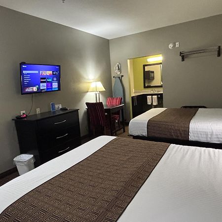 Rodeway Inn Dilley Екстериор снимка