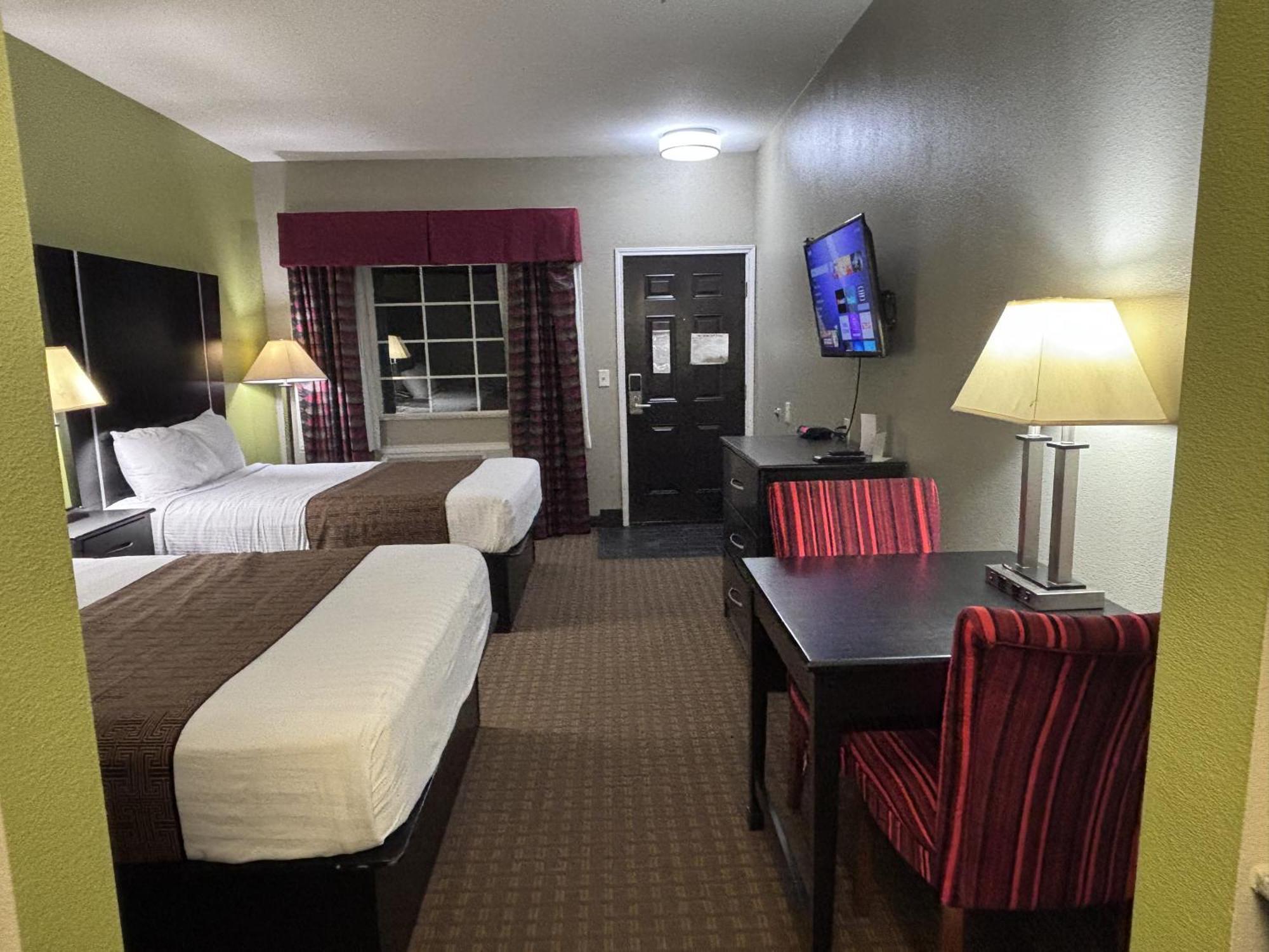 Rodeway Inn Dilley Екстериор снимка